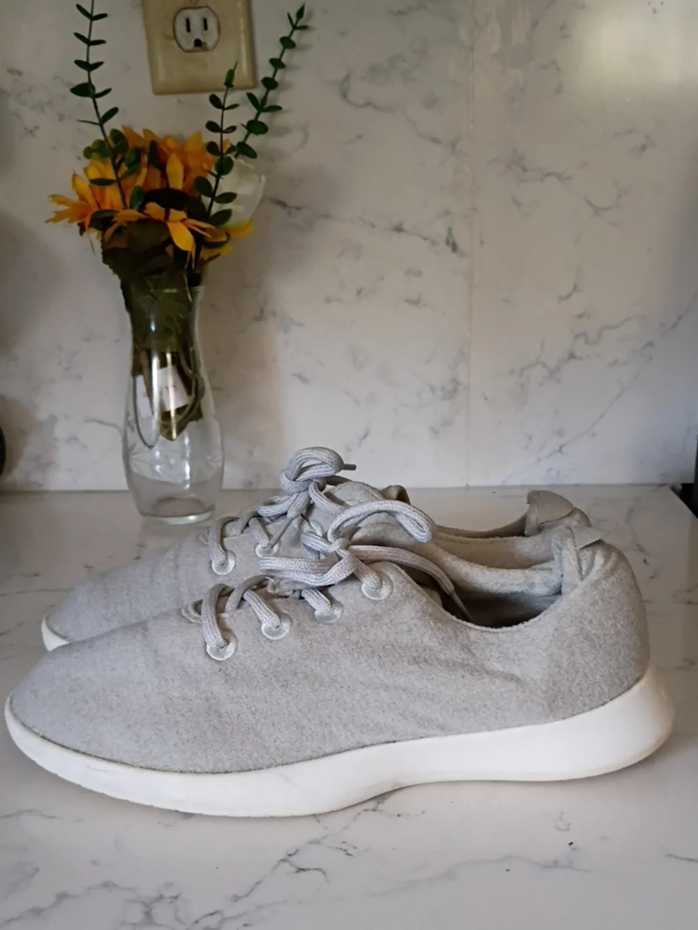 Allbirds  Wool Runners Light Gray  Casual Sneakers